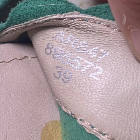 Boden Green Scalloped Suede Open-Toe Slingback Sandal Heels Casual Holiday - Picture 7 of 8